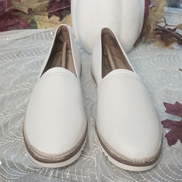 Clarks Shoes - Women's shoes